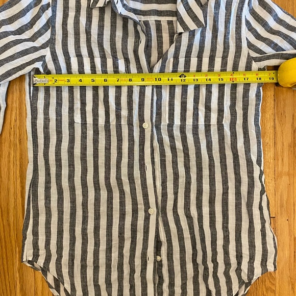 Lord&Taylor 100% Linen Striped Oversized Button Down Blouse - Picture 6 of 7